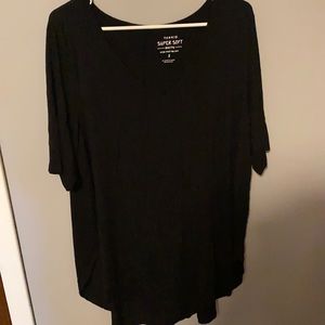 Torrid super soft v-neck black tee